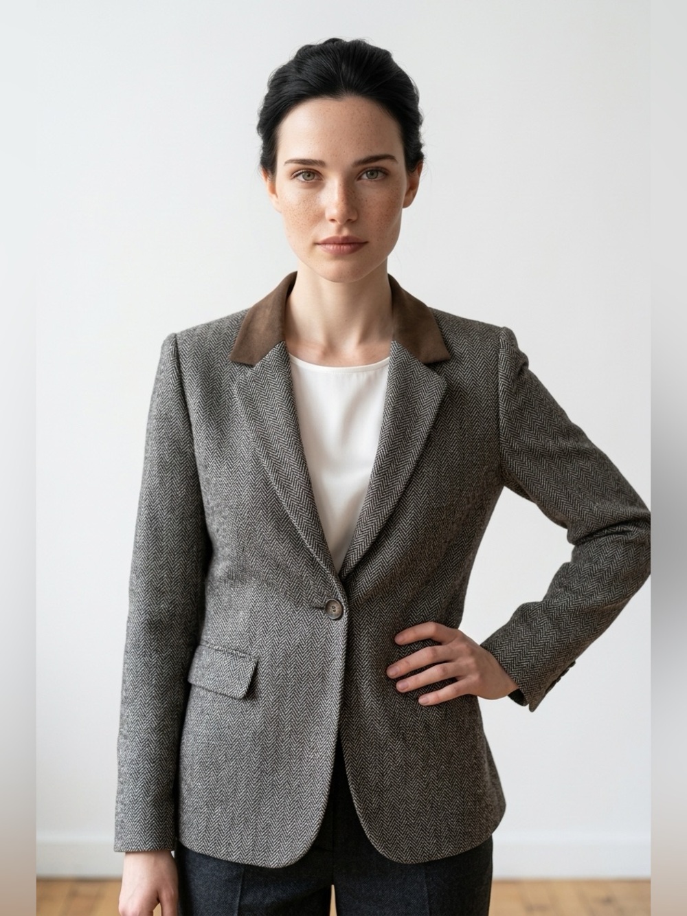 HYFVE Brown Herringbone Tweed Blazer with Suede Elbow Patches and Collar